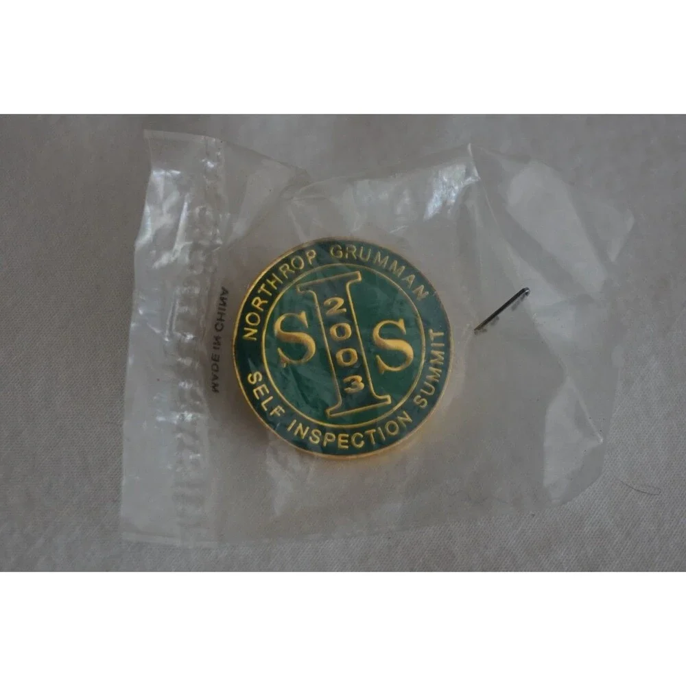 NEW Northrop Grumman Pin Self Inspection Summit 2003 SIS Green Gold Tone Lapel